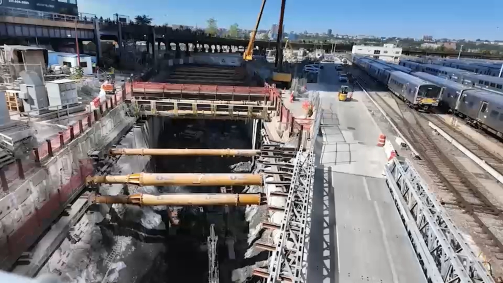 The Federal Government shutdown and now the Gateway Tunnel: Implications to the NJ Gubernatorial RaceThe Government shutdown and now the Gateway Tunnel: Implications to NJ Governor Race
