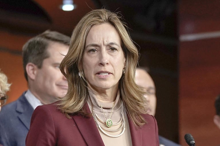 Can Mikie win over minority voters before it is too late?