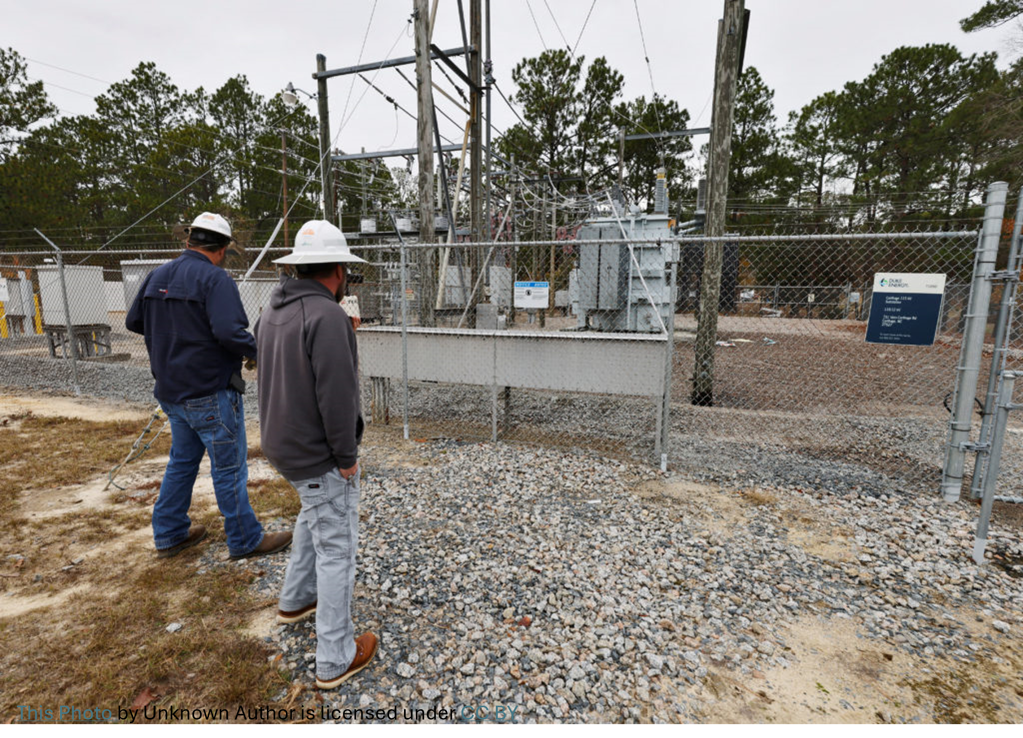 Four Must-Have Items to Prepare for a Power Outage